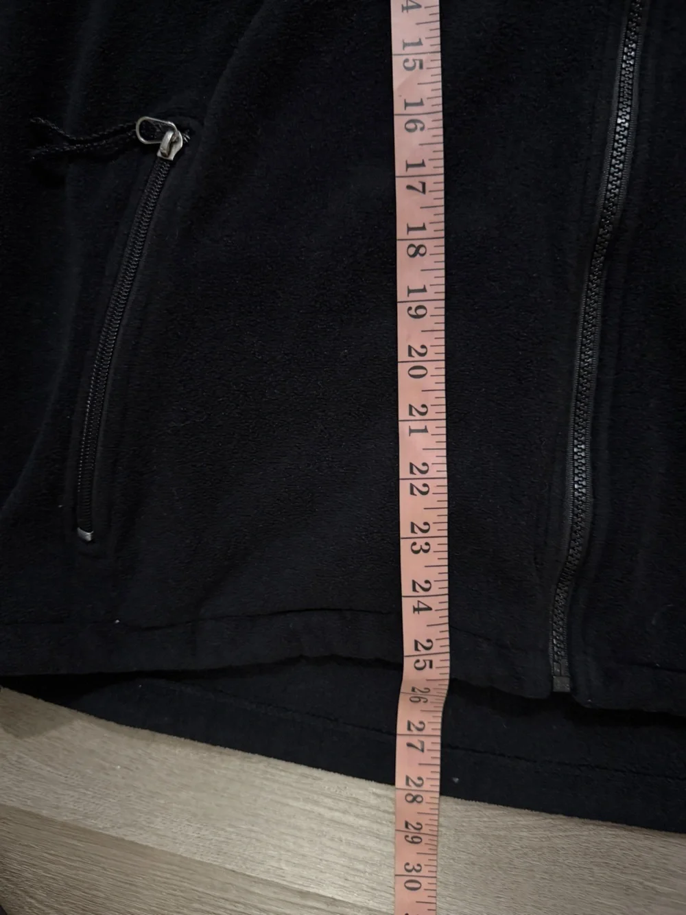 The North Face Men’s Black Full-Zip Fleece Jacket